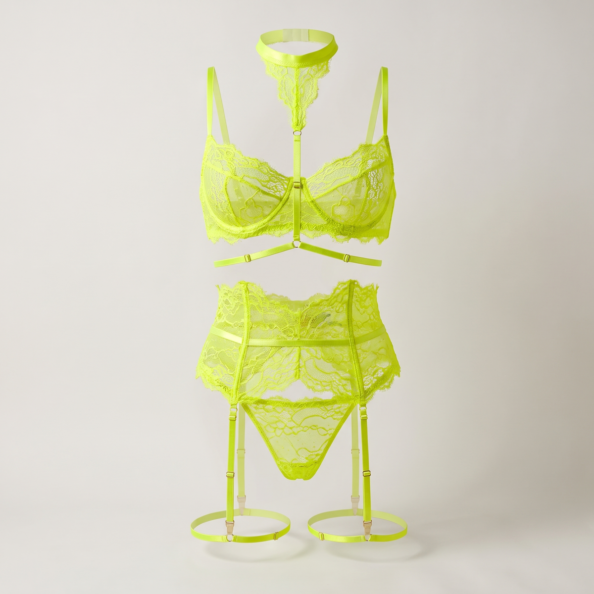 Avéline Lace Bra & Panty Set with Garter Belt
