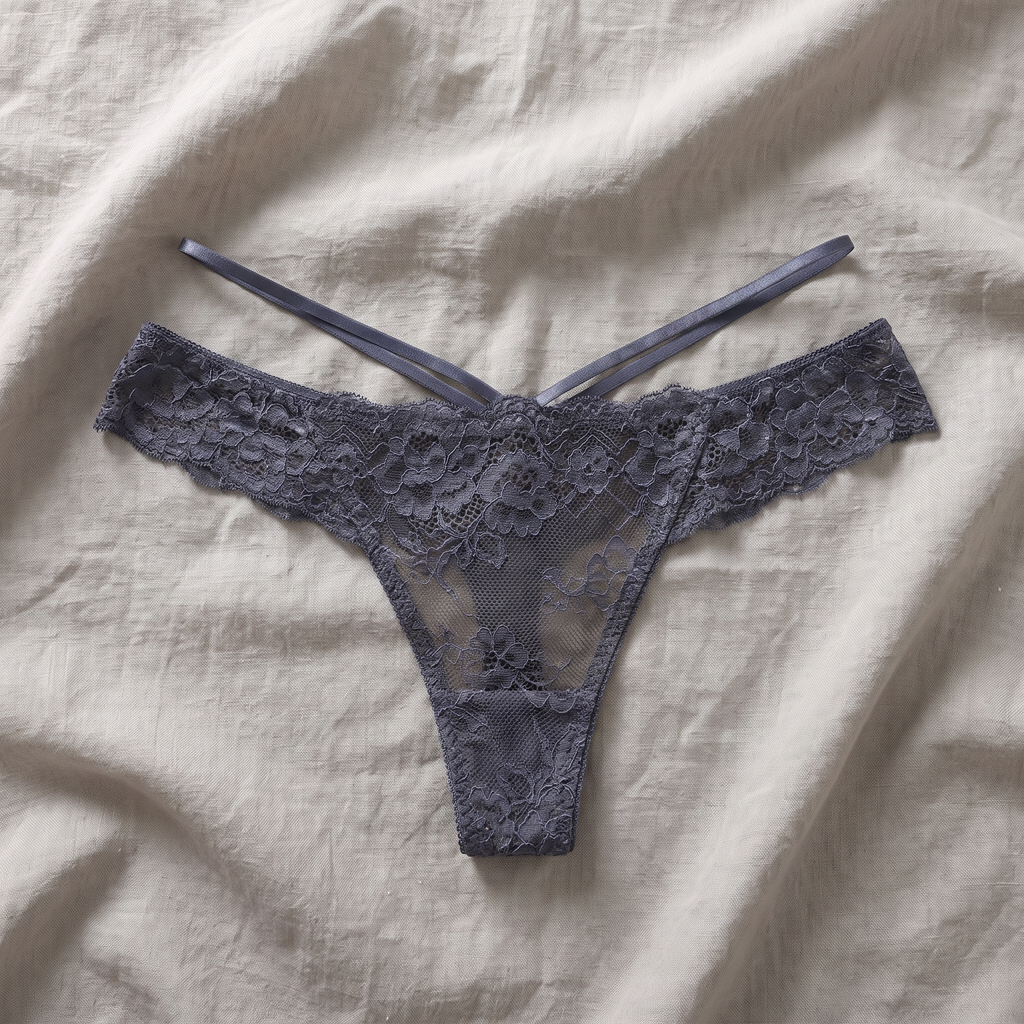 Avéline Lace Hipster V-Shape Panties