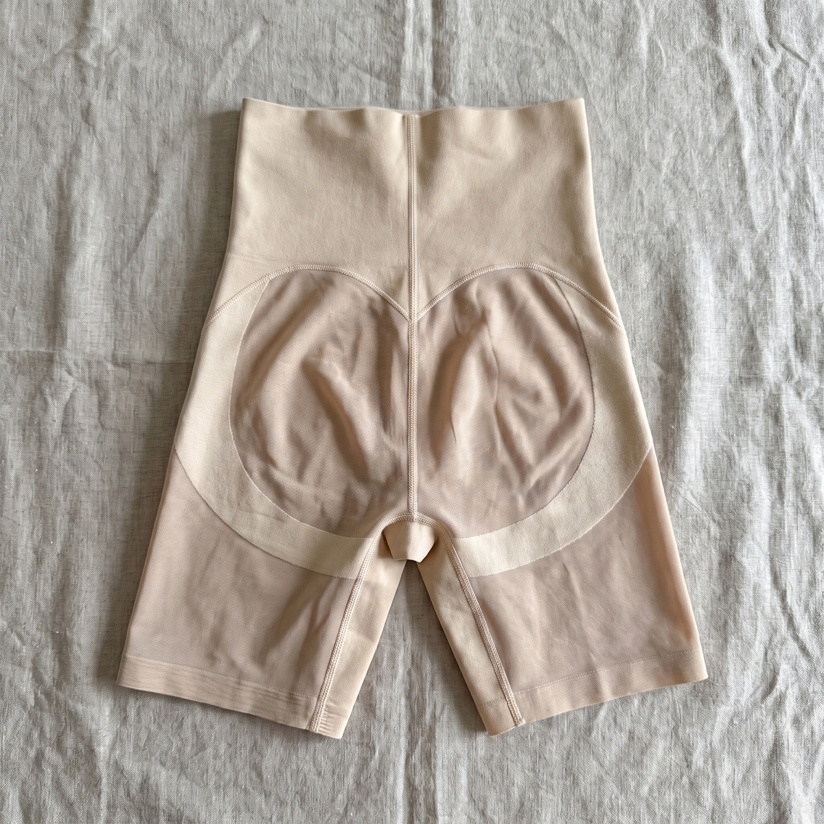 Avéline High-Waisted Mid-Thigh Shaping Short