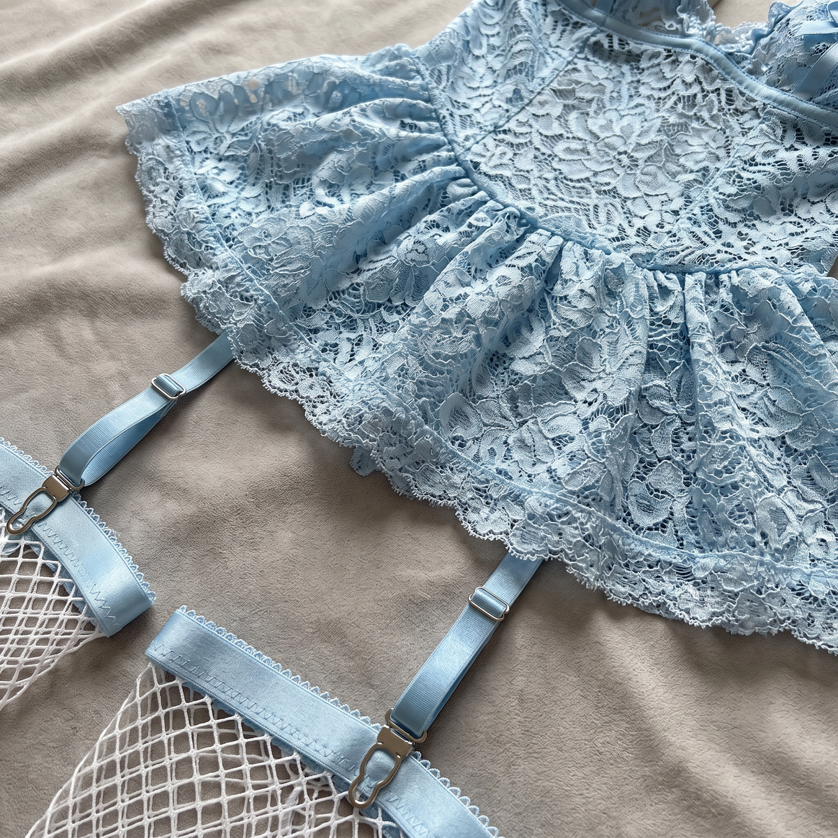 Avéline Floral Lace V-Neck Babydoll with Garter & Stockings