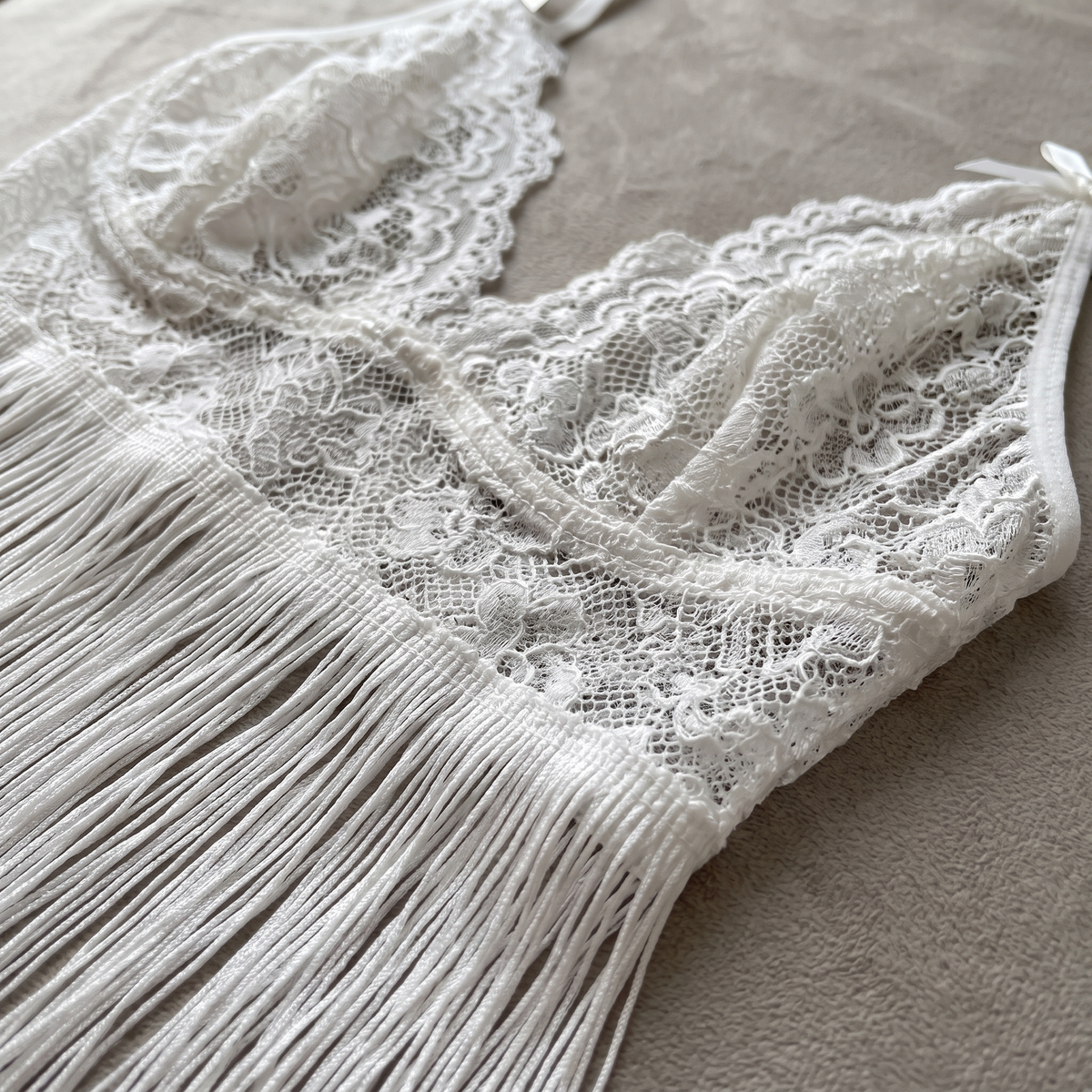 Avéline Romantic White Lace Fringe Babydoll