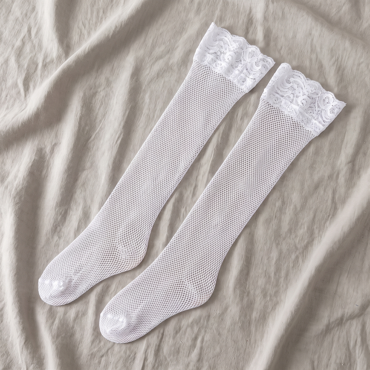 Avéline Lace-Trim Fishnet Stockings