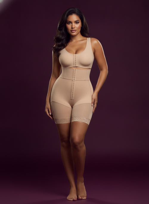 Model wearing Avéline Boned High-Waisted Sculpting Short